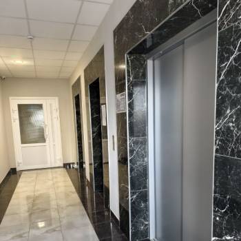 Продается 1-комнатная квартира, 38 м²