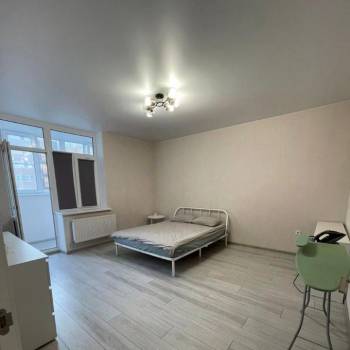 Сдается 2-х комнатная квартира, 72 м²