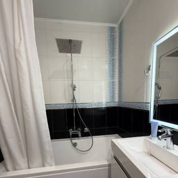 Продается 2-х комнатная квартира, 70 м²