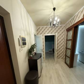 Продается 2-х комнатная квартира, 70 м²