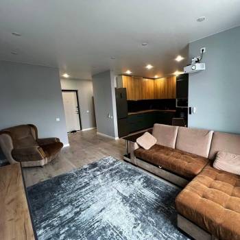 Сдается 2-х комнатная квартира, 66 м²