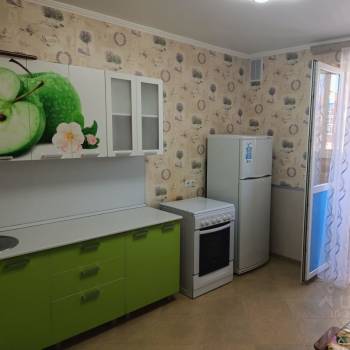 Сдается 2-х комнатная квартира, 64 м²