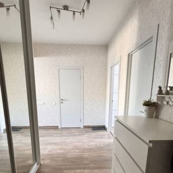 Продается 2-х комнатная квартира, 88 м²