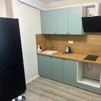 Сдается 1-комнатная квартира, 42 м²