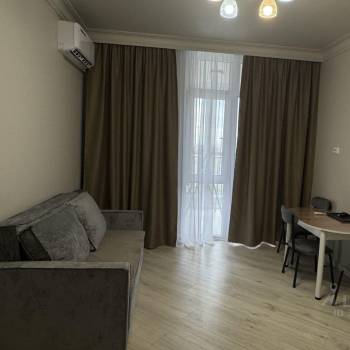 Сдается 1-комнатная квартира, 43 м²