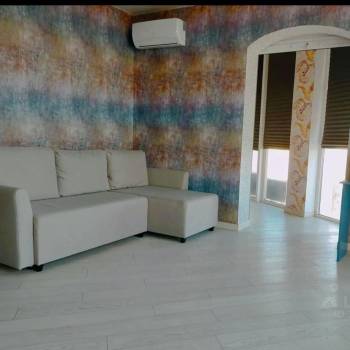Сдается 2-х комнатная квартира, 80 м²
