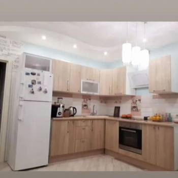 Сдается 2-х комнатная квартира, 80 м²