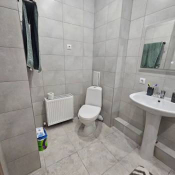 Продается 2-х комнатная квартира, 60,4 м²