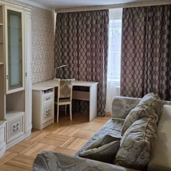 Продается 3-х комнатная квартира, 57 м²