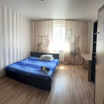 Продается Многокомнатная квартира, 97,1 м²