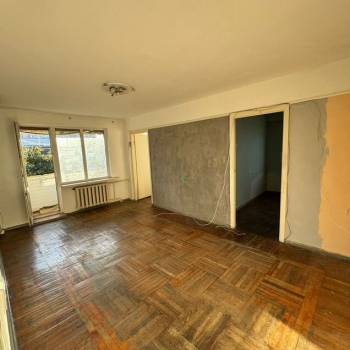 Продается 3-х комнатная квартира, 50 м²
