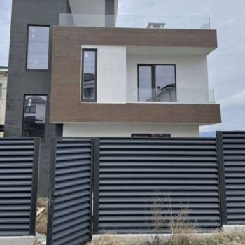 Продается Дом, 147 м²