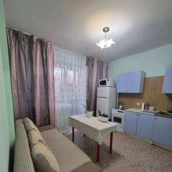 Сдается 1-комнатная квартира, 40 м²