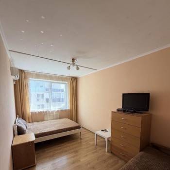 Сдается 1-комнатная квартира, 40,5 м²