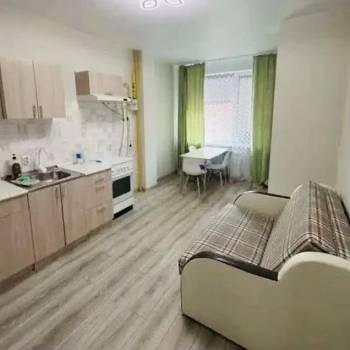 Сдается 1-комнатная квартира, 38,5 м²