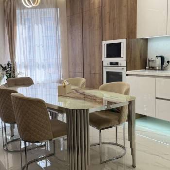 Продается 3-х комнатная квартира, 102 м²