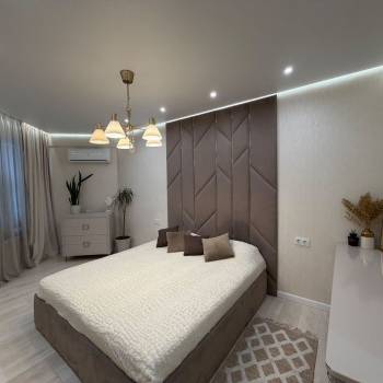 Продается 3-х комнатная квартира, 102 м²