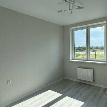 Сдается 1-комнатная квартира, 56 м²