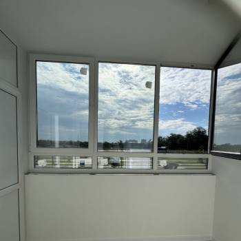 Сдается 1-комнатная квартира, 56 м²