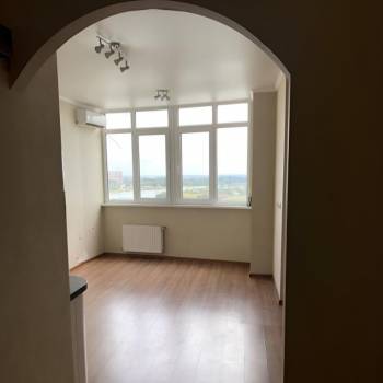 Продается 1-комнатная квартира, 51,8 м²