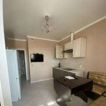 Сдается 1-комнатная квартира, 47 м²
