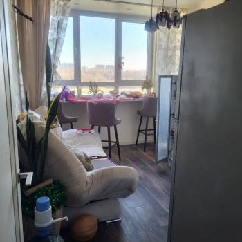 Продается 1-комнатная квартира, 38 м²