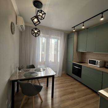 Сдается 2-х комнатная квартира, 62 м²