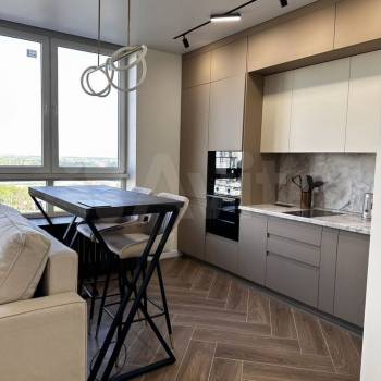 Сдается 1-комнатная квартира, 40 м²