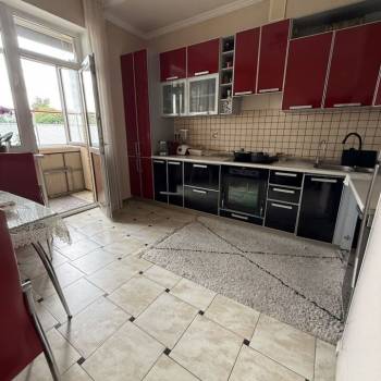 Продается 3-х комнатная квартира, 79 м²