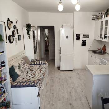 Продается 1-комнатная квартира, 44,8 м²