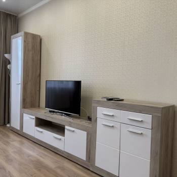 Сдается 2-х комнатная квартира, 78 м²