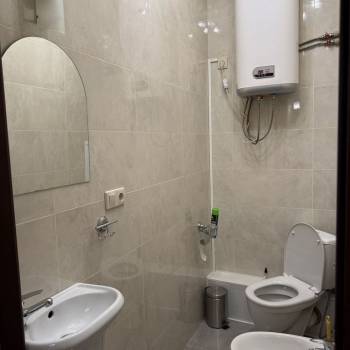 Сдается 2-х комнатная квартира, 78 м²