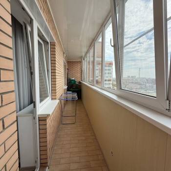 Сдается 2-х комнатная квартира, 78 м²