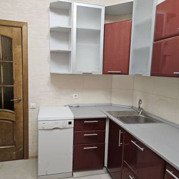 Сдается Многокомнатная квартира, 67 м²