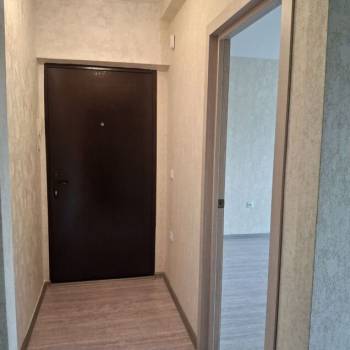 Продается 1-комнатная квартира, 40,5 м²
