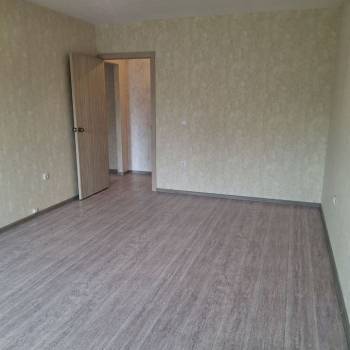 Продается 1-комнатная квартира, 40,5 м²
