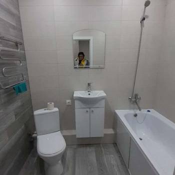 Сдается 1-комнатная квартира, 42 м²
