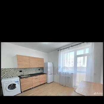 Сдается 1-комнатная квартира, 35 м²