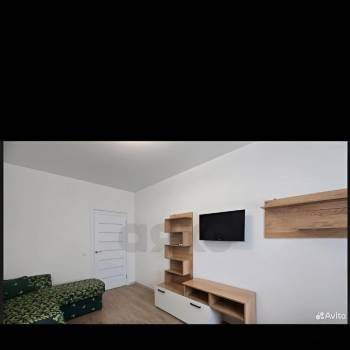 Сдается 1-комнатная квартира, 35 м²