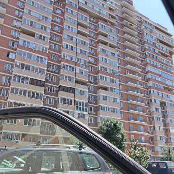 Сдается 1-комнатная квартира, 42 м²