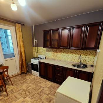 Сдается 1-комнатная квартира, 40 м²