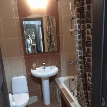 Сдается 1-комнатная квартира, 42 м²