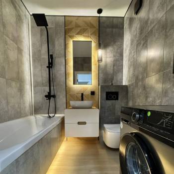 Продается 1-комнатная квартира, 42 м²