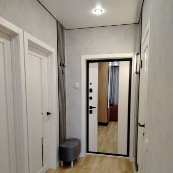 Продается 1-комнатная квартира, 42 м²