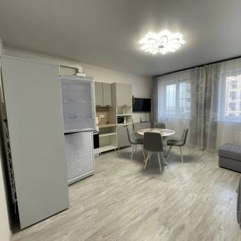 Сдается 1-комнатная квартира, 44,3 м²