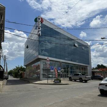 Сдается Торговое помещение, 150 м²