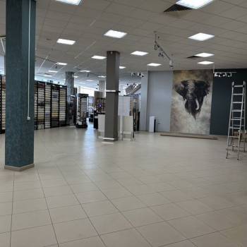 Сдается Торговое помещение, 150 м²
