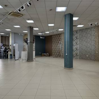Сдается Торговое помещение, 150 м²