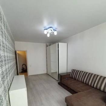 Сдается 1-комнатная квартира, 39,5 м²