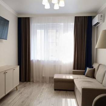 Сдается 1-комнатная квартира, 37,5 м²